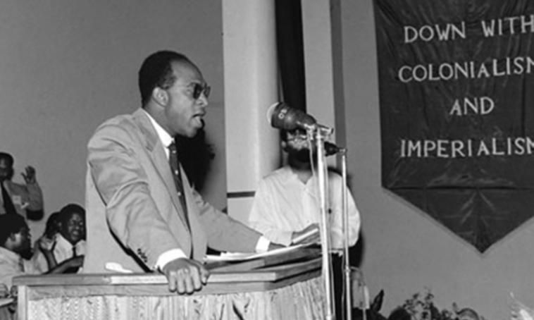 Frantz Fanon : "La violence du colonisé unifie le peuple"