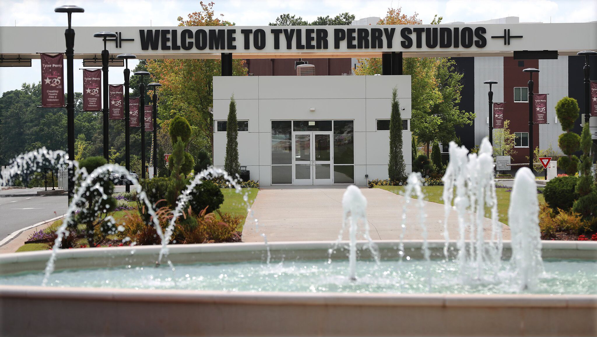 Tyler Perry: a cinema that educates, inspires, and moves