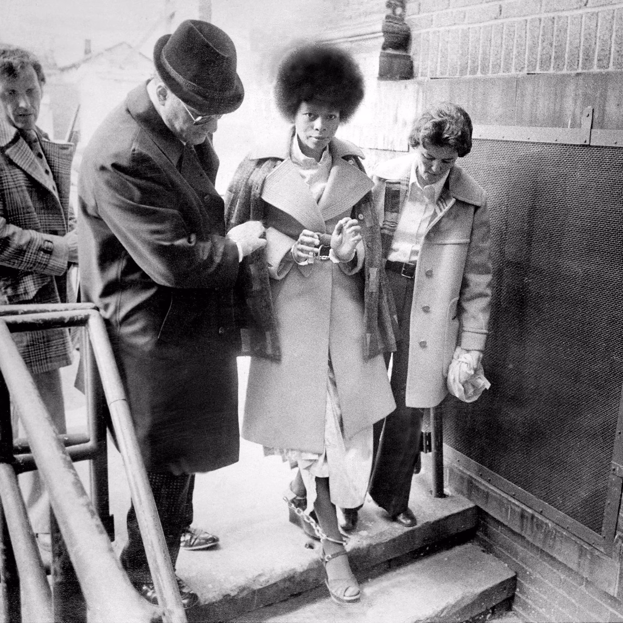 Assata Shakur : Mort d'une exilée, naissance d’un mythe ?